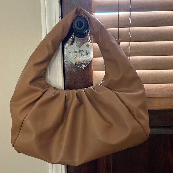 Shoulder Pouch Softest Faux Leather Slouchy Tote in Camel Shoulder Bag - Picture 12 of 12